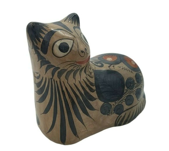 Hand Painted Folk Art Pottery Resting Cat Signed Mexico Flower and Leaves - Picture 7 of 9